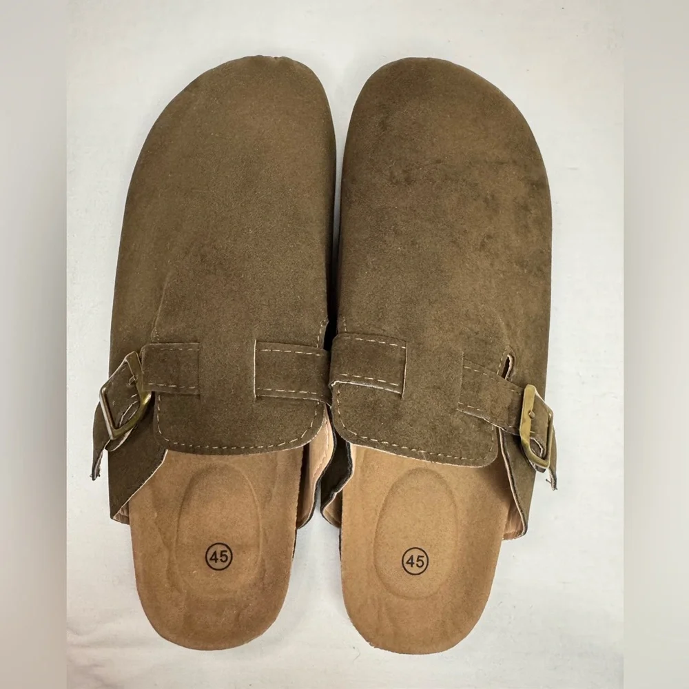 Generic Clogs Mules Unisex Sz 9 Dark Brown with Buckle NWOT Men/Women Slip on